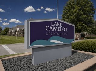 Lake Camelot Apartments, Indianapolis, IN 46268