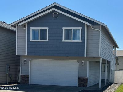 496 Jamie Dr, Selah, WA, 98942