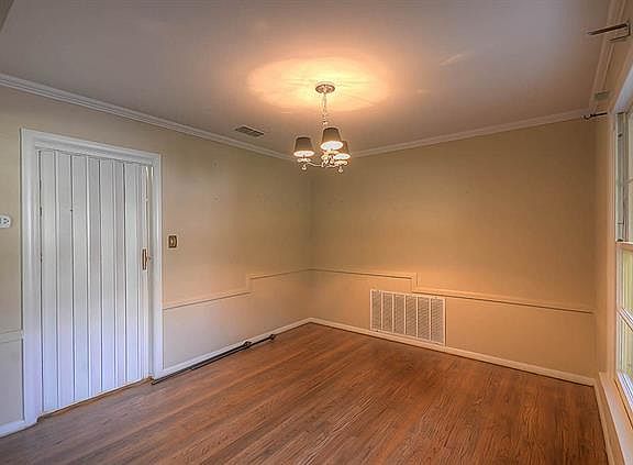 5th image of 2805 Mimosa Park Dr