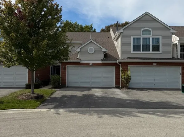 756 Old Checker Rd, Buffalo Grove, IL 60089