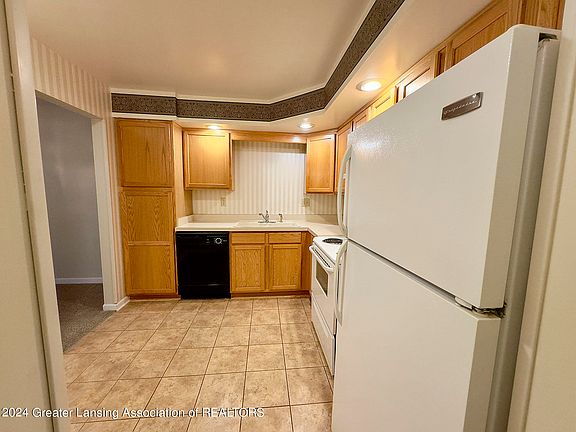 3rd image of 5535 W Saint Joe Hwy Unit B4