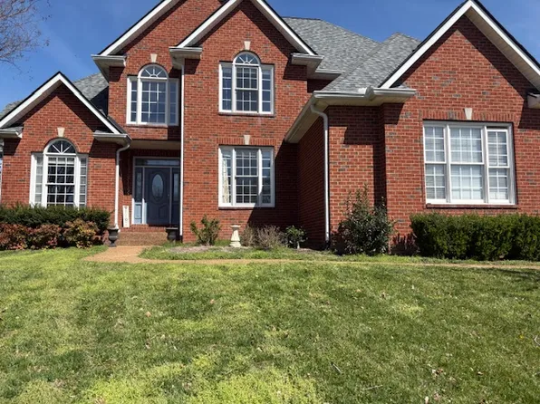 1702 Mildare Ct, Thompsons Station, TN 37179