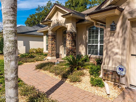 2nd image of 647 Santa Maria Dr