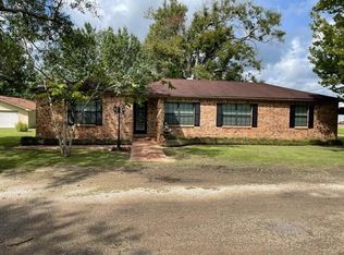 108 County Road 753, Buna, TX 77612
