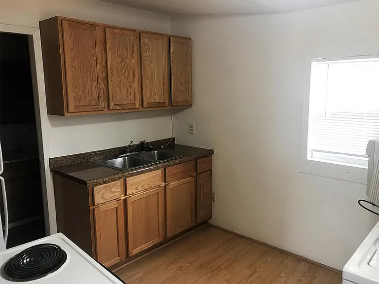 3262 Mid Way Rd — Photo 9