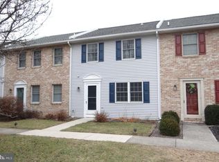 27 Beacon Ct, Chambersburg, PA