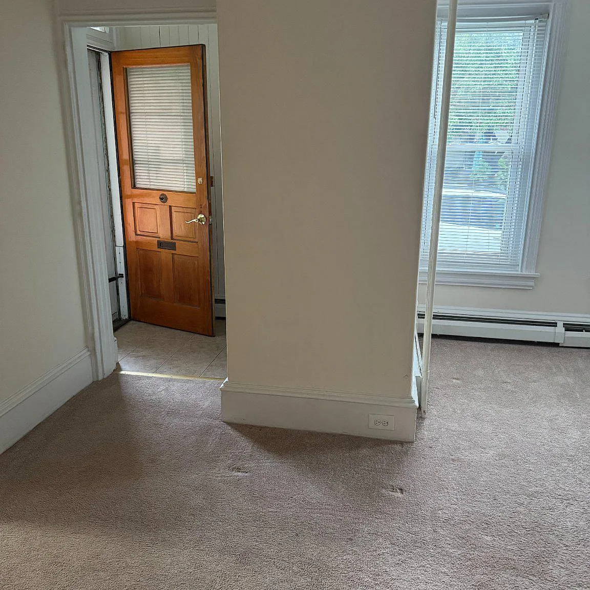 1 bed, 1.0 bath, 600 sqft, $1,550 — Photo 2