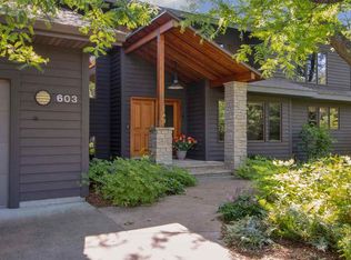 603 N Maple Bluff Ct, Stevens Point, WI 54482