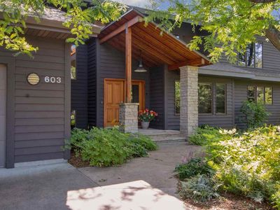 603 N Maple Bluff Ct, Stevens Point, WI, 54482