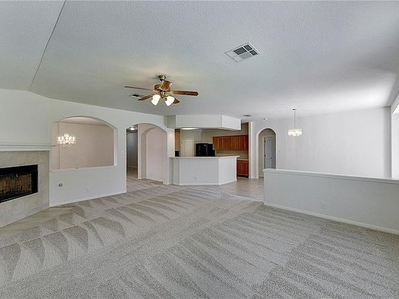 5th image of 16515 Avaranche Way