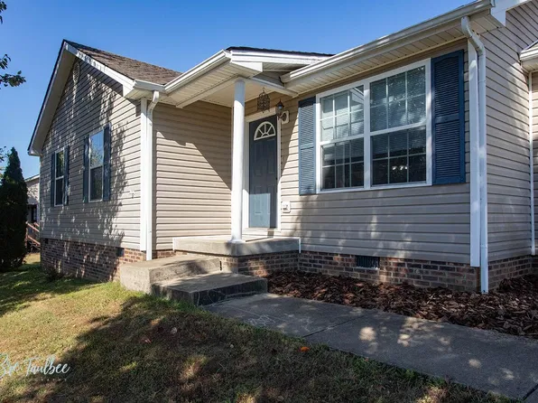 701 Lac Ct, Richmond, KY 40475