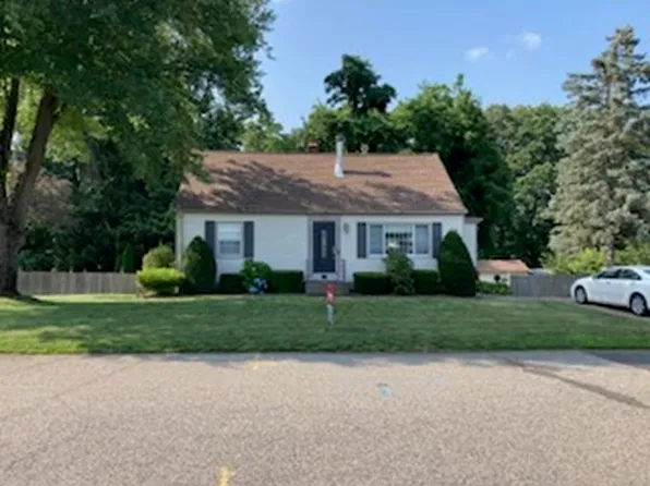 46 Guertin Ave, Ludlow, MA 01056