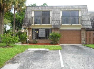8350 S Coral Cir #8350, North Lauderdale, FL 33068