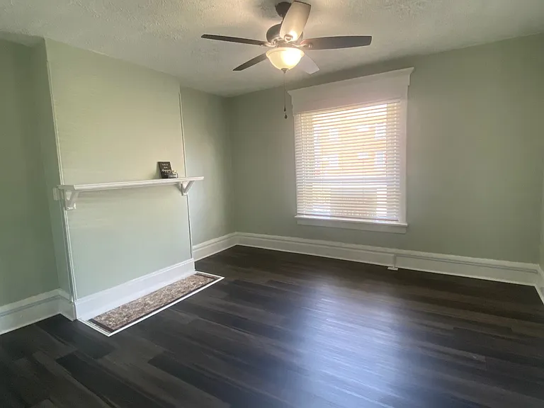 461 Oakwood Ave — Photo 5