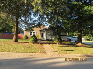 4195 E Summer Set St, Springfield, MO 65802
