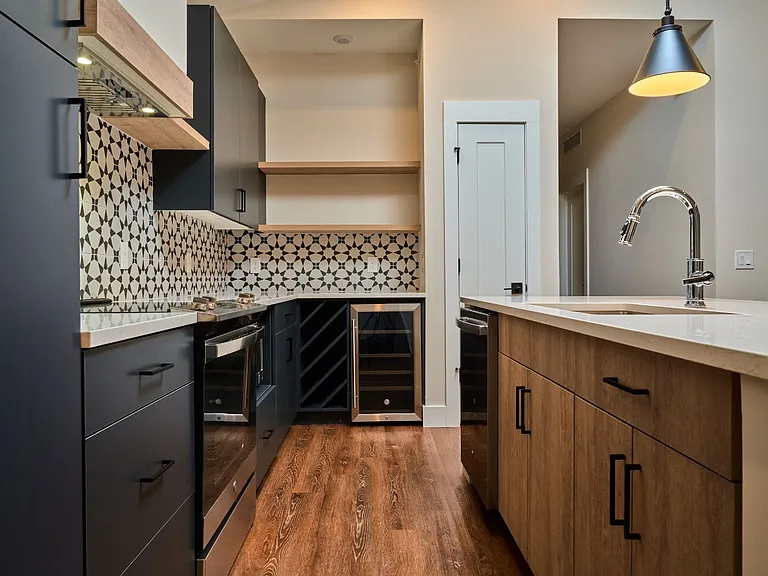 4040 Walton Creek Rd #107 — Photo 53