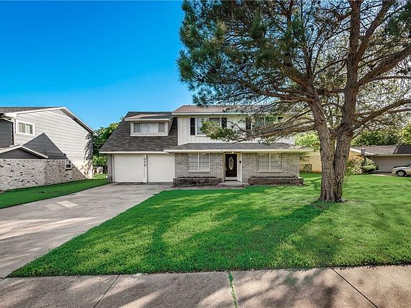 4th image of 312 Melody Ln