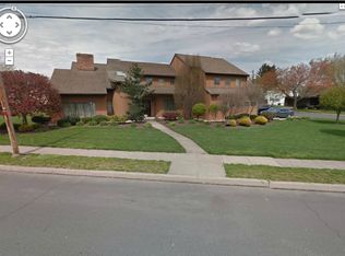 772 Keith Dr, Kingston, PA 18704