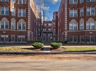 6129 N Hoyne Ave #3, Chicago, IL 60659