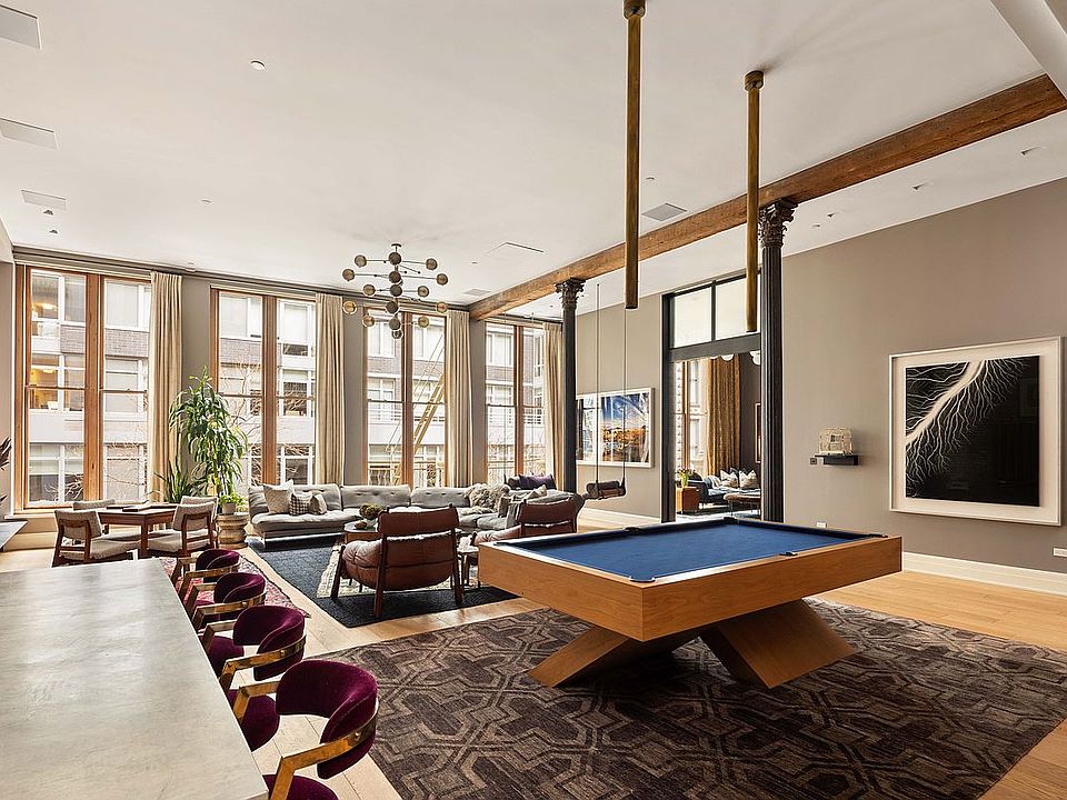 1st image of 87 Leonard St #2