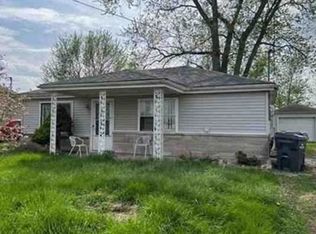 1727 S Nebo Rd, Yorktown, IN 47396
