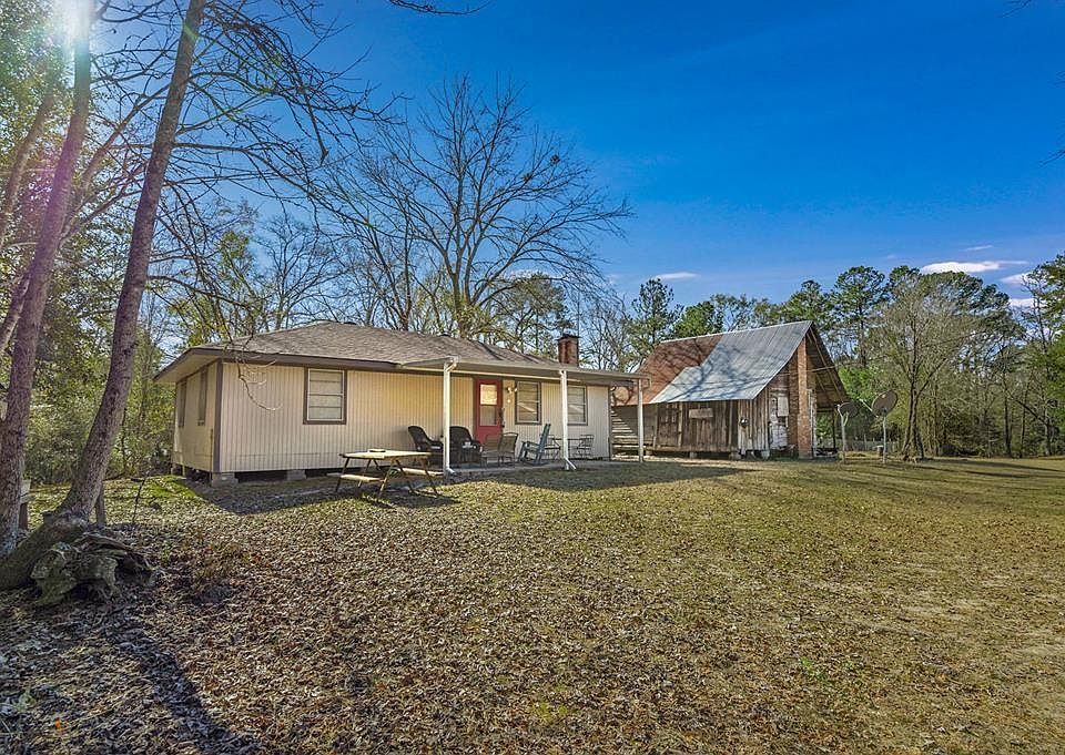 1st image of 893 Capps Rd