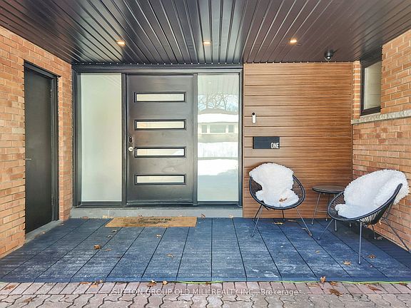 5th image of 1 Farningham Cres