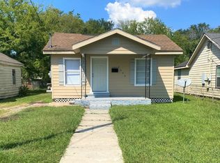2350 Hegele St, Beaumont, TX 77705