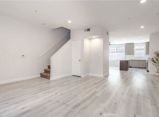 18347 Saticoy St Unit 28, Reseda, CA