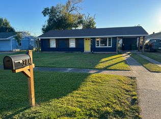 304 Louisiana Ave, Sulphur, LA 70663