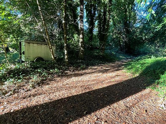 4th image of 10977 Summerhome Park Road