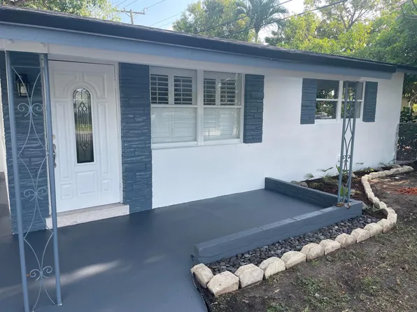 61 NW 46 Street, Oakland Park, FL 33309