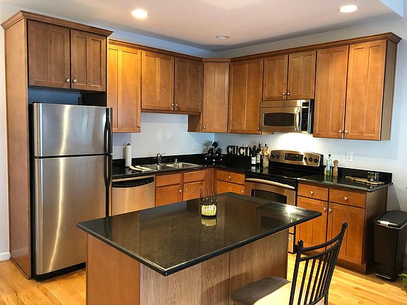 5th image of 1950 N Logan St APT 410