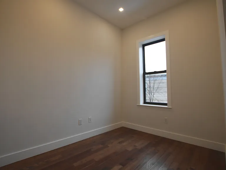 60-01 70th Ave #3 — Photo 12