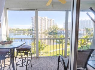 2999 Point East Dr APT C407, Aventura, FL 33160