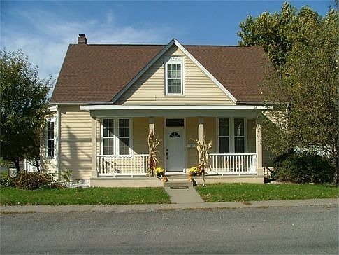 1st image of 12 S Richland St