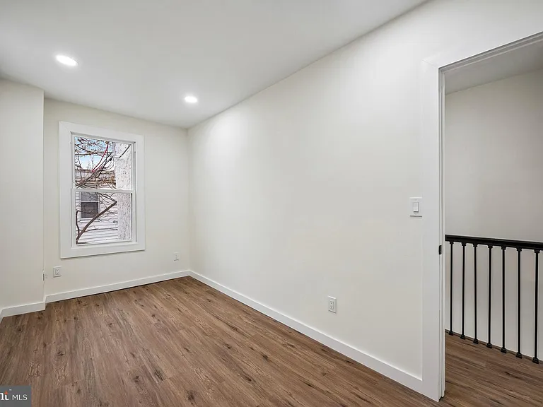 1702 N Stillman St — Photo 7