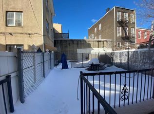 477 Hart St, Brooklyn, NY 11221