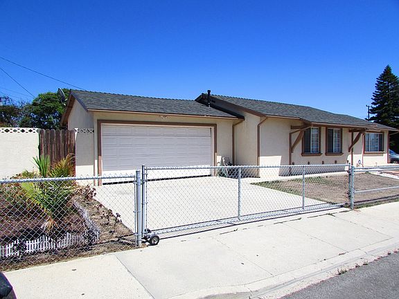 3rd image of 755 Thayer Ln