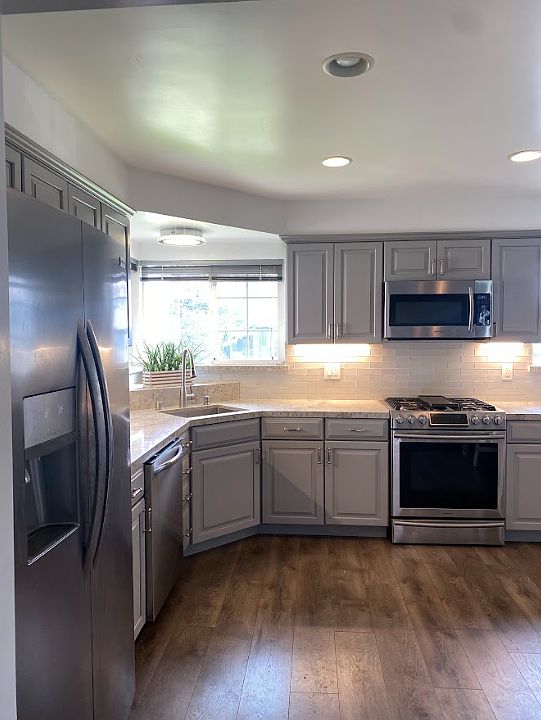1st image of 5383 Woodstock Way