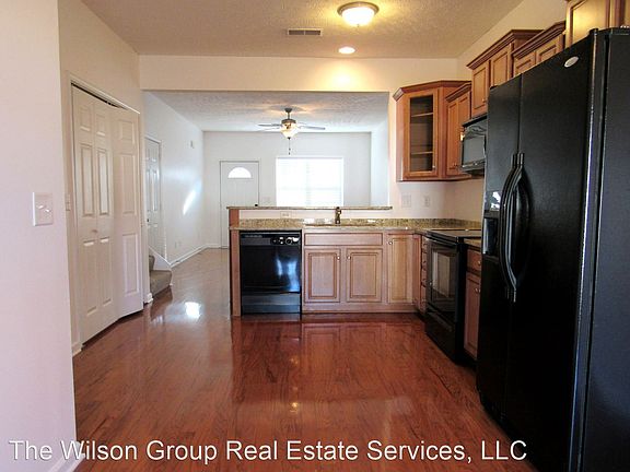 5th image of 810 Spence Enclave Ln