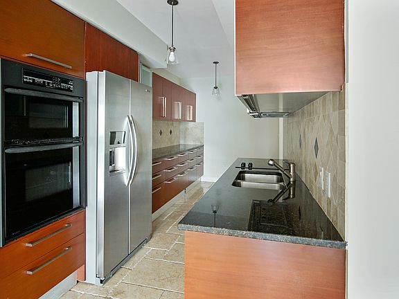 5th image of 1800 S Ocean Dr APT 507