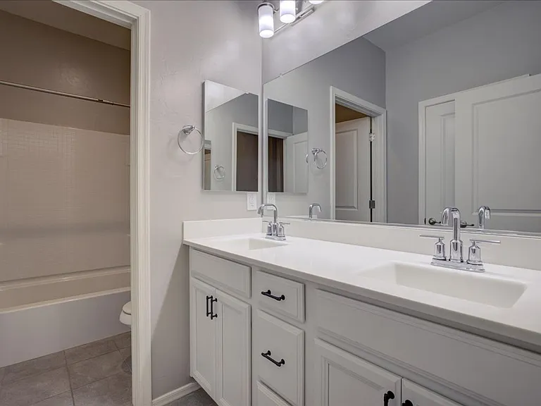 14266 E Hub Dr — Photo 21
