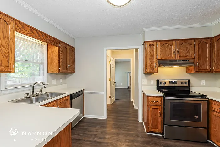 2323 Casaba Dr — Photo 9