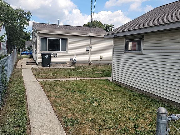 5th image of 1225 W Home Ave