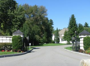 1 Beeston Ln, Methuen, MA 01844