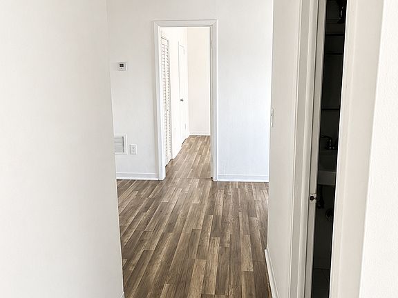 4th image of 384 Tamiami Canal Rd APT 2