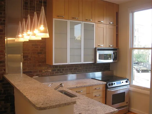 1919 17th St NW #2 — Photo 7