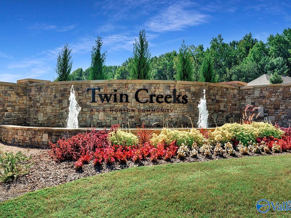 2nd image of 6561 Moon Crest Ln NW