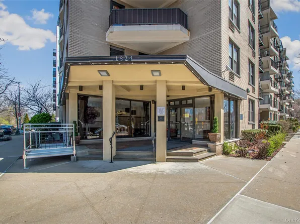 1874 Pelham Parkway S #4A, Bronx, NY 10461